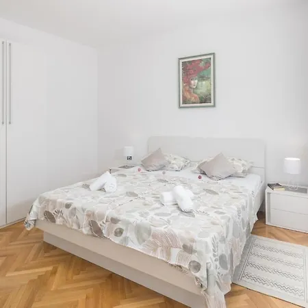 Anelli Holiday home